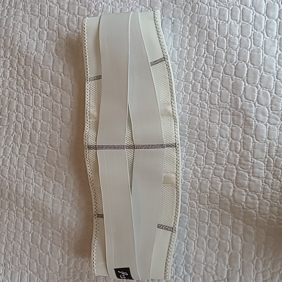 2 for $15! Maternity Belly Band - Picture 3 of 5